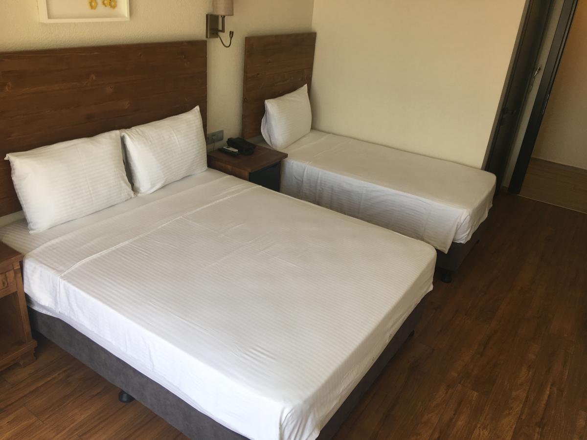 8 Rooms Hotel Gelibolu Exterior photo